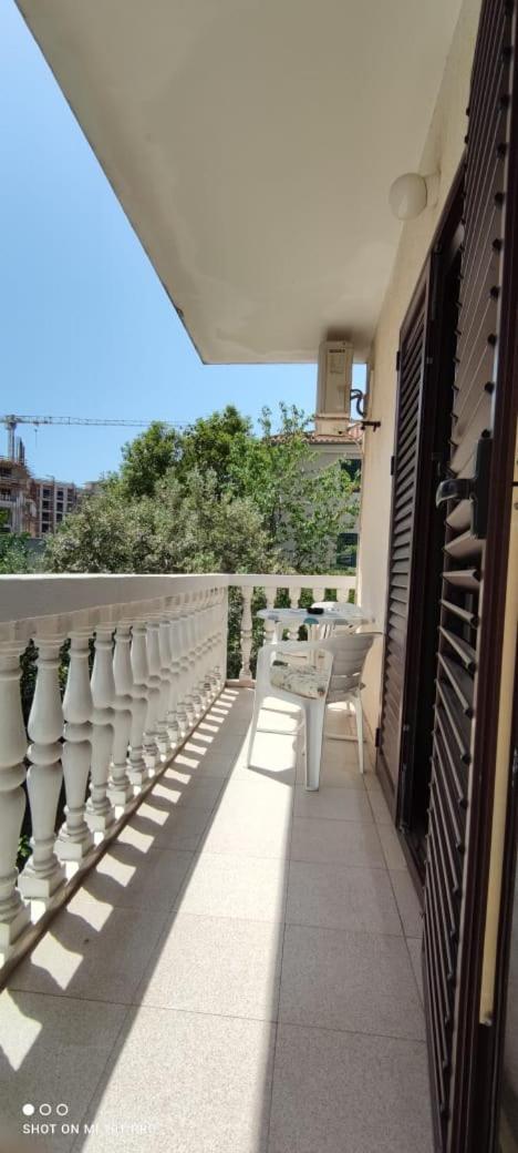 House Irena Hotel Будва Екстериор снимка