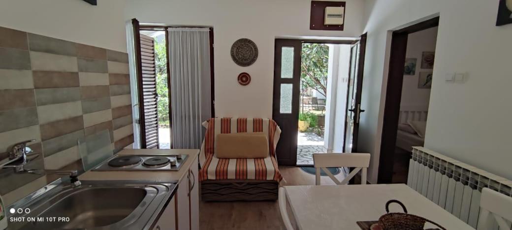 House Irena Hotel Будва Екстериор снимка